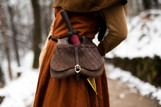 Belt pouch - kidney angled - ready to ship