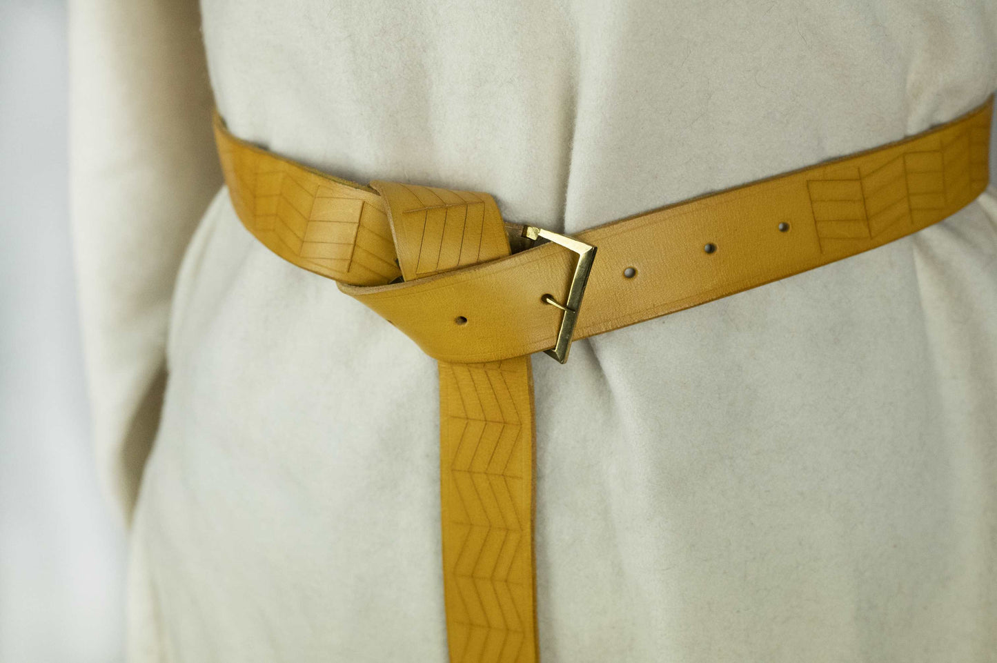 Medieval belt - Wavy