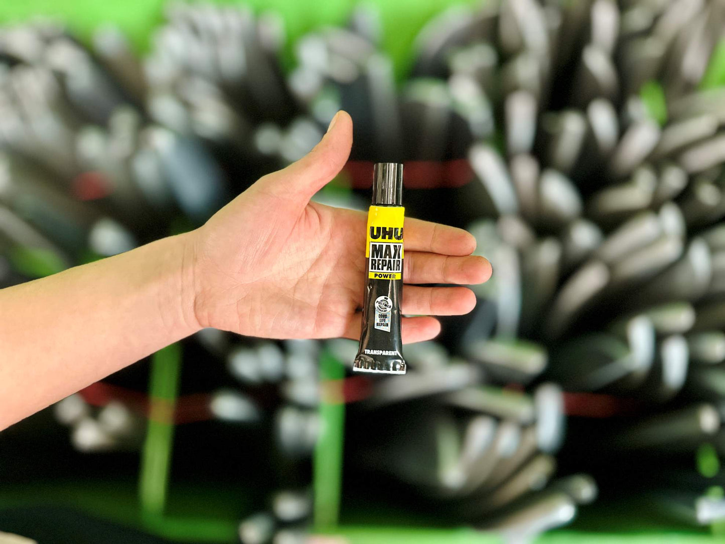 Foam Repair Glue