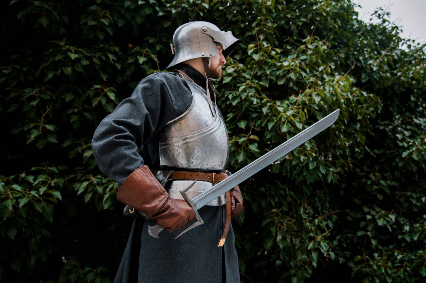 Bolt - one-handed sword