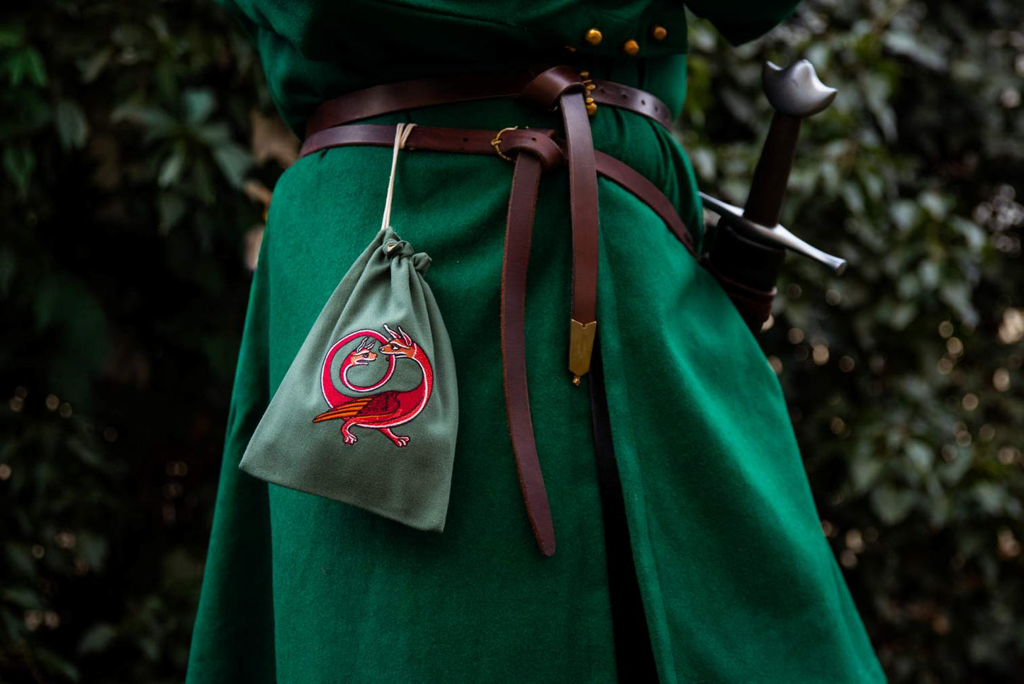 Embroidered bag - Dragon